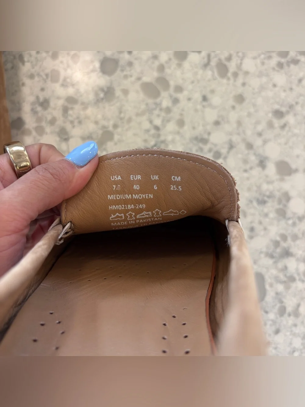 Hush Puppies size color